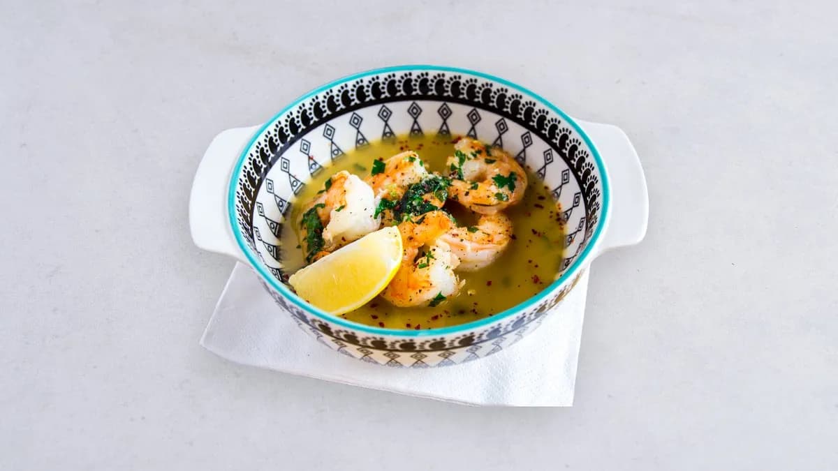 Krewetki w pomidorach lub w białym winie 5 szt.