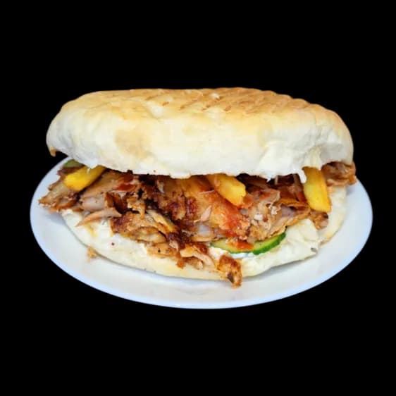 Średni w bułce w stylu Azerbejdżańskim z kurczakiem