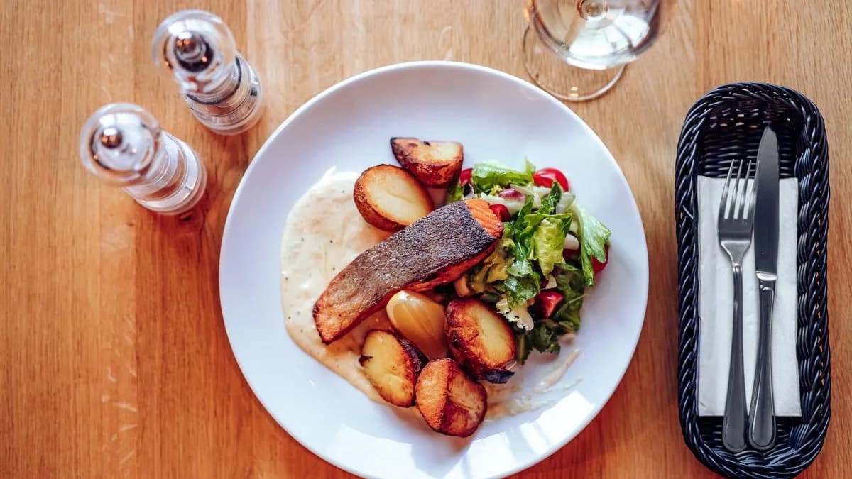 Łosoś zapiekany w piecu