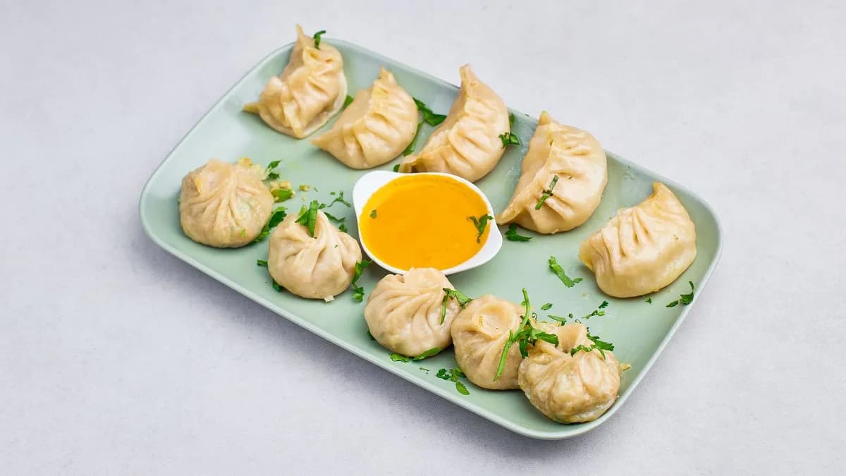 Momo dumplings mieszane