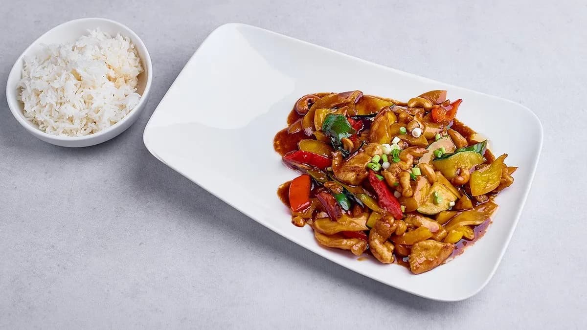 Kurczak gulao w sosie słodko-kwaśnym