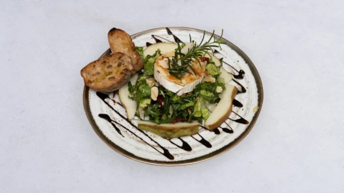 Insalata formaggio di capra