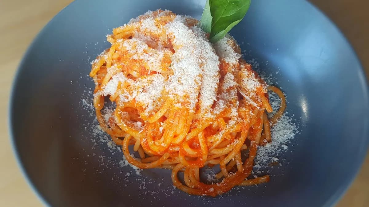 Spaghetti al pomodoro