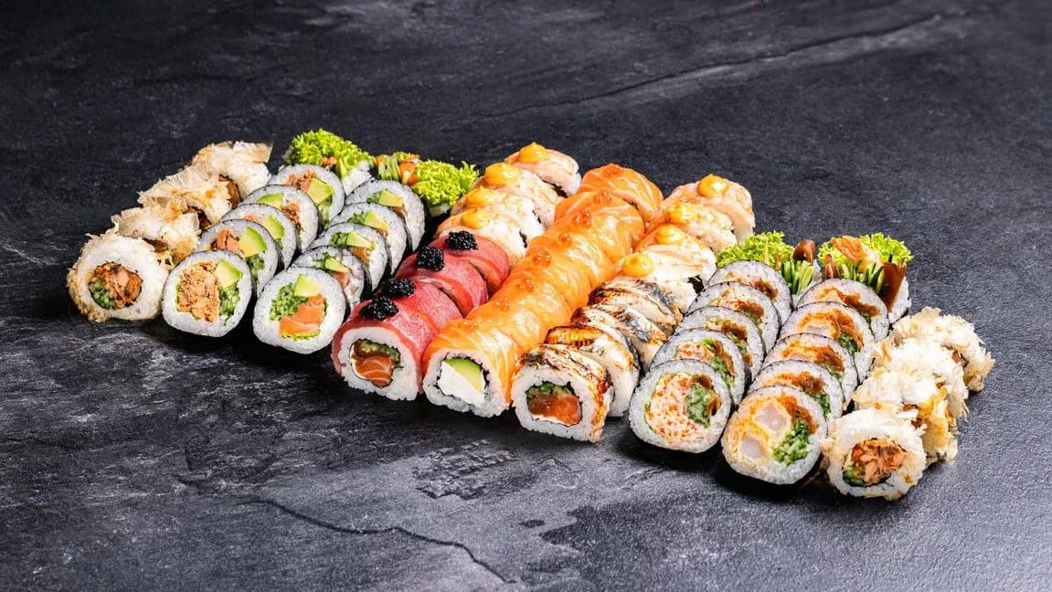 YUMMY YEAR 2 - 56 szt