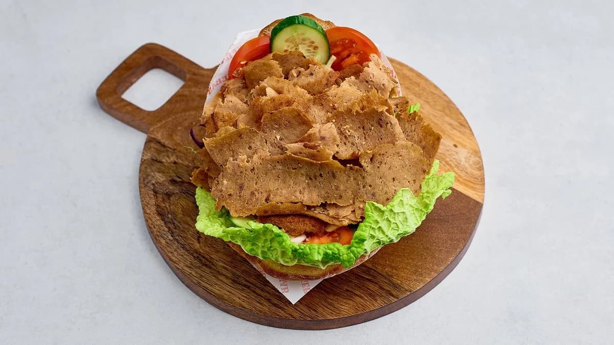 Kebab na grubym cieście z wołowiną