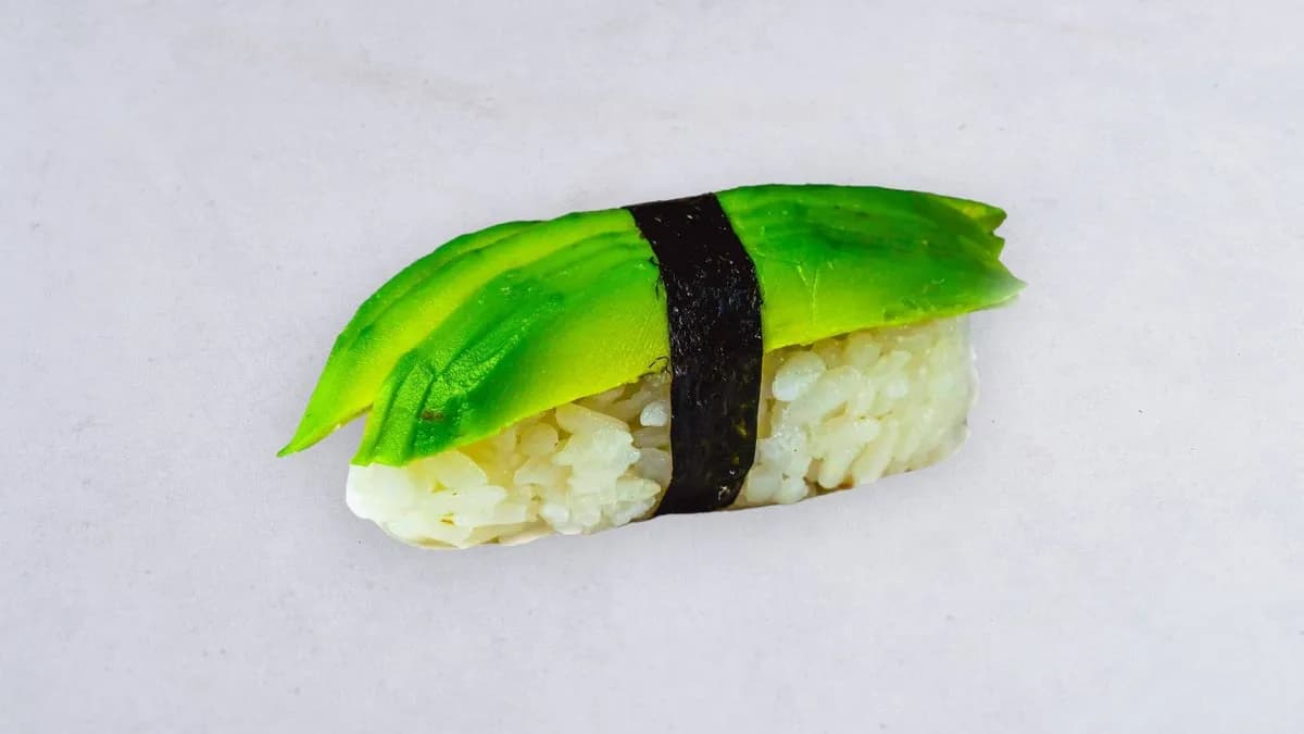 Nigiri z awokado