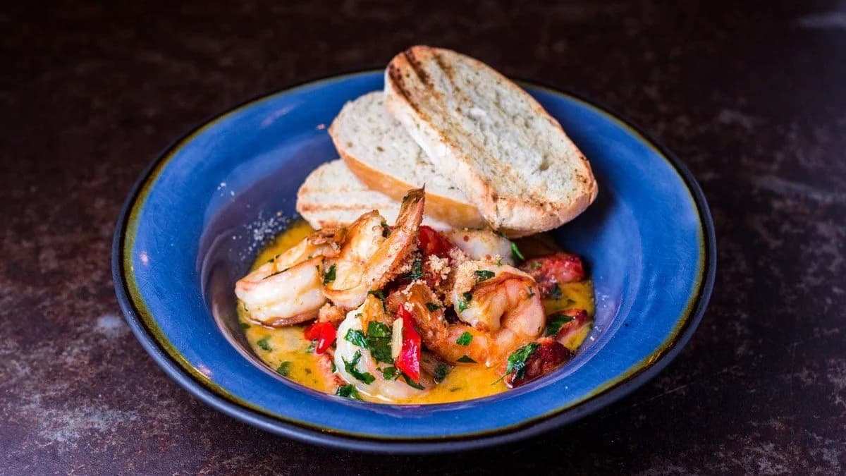 Krewetki z chorizo 5 szt.