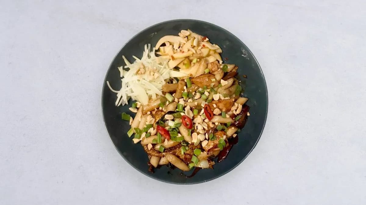 Patathai z kurczakiem