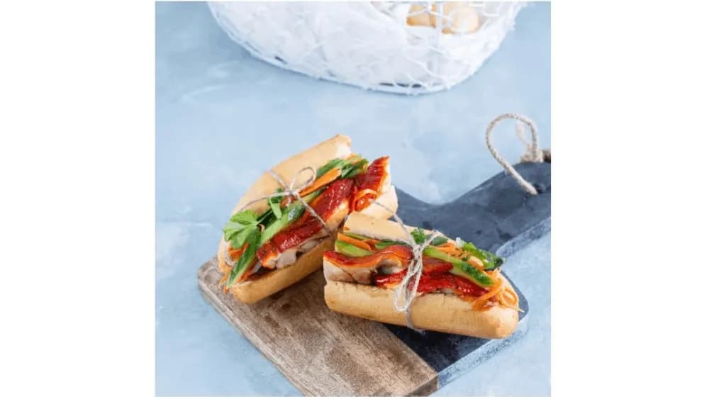 Kanapka z wieprzowiną Char Siu