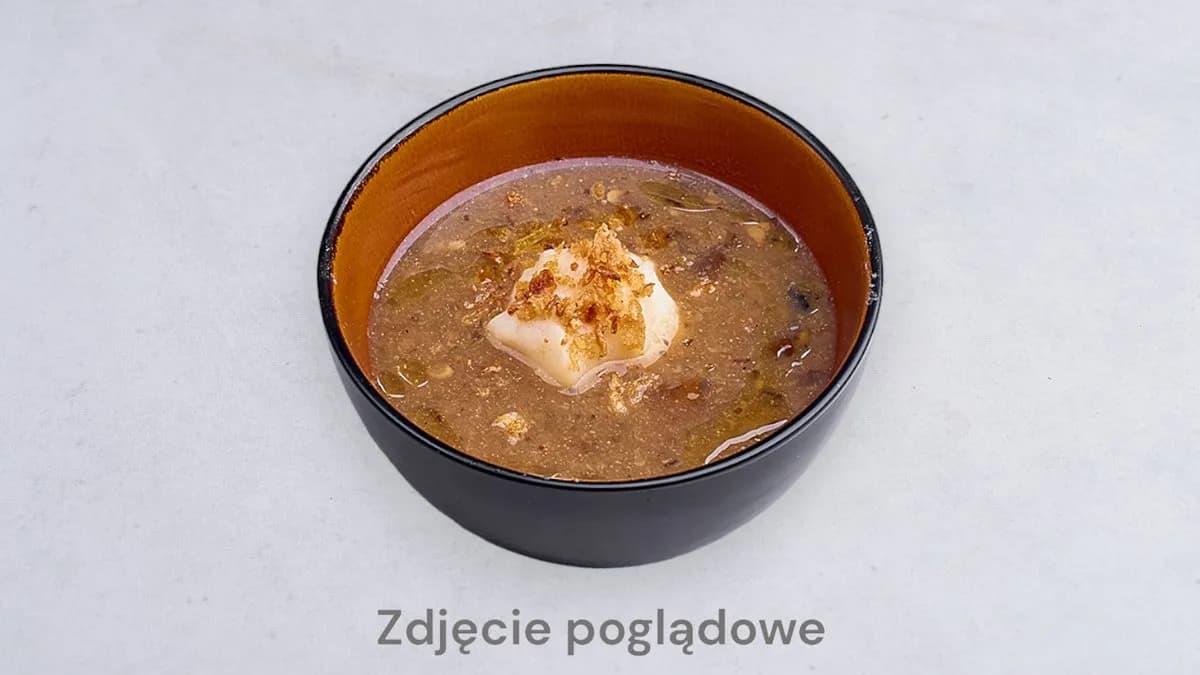 Grzybowy żurek na zakwasie z kurkami