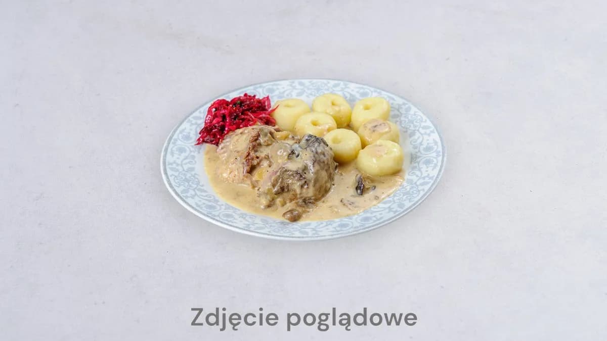 Sztuka mięsa w sosie musztardowo - pomidorowym