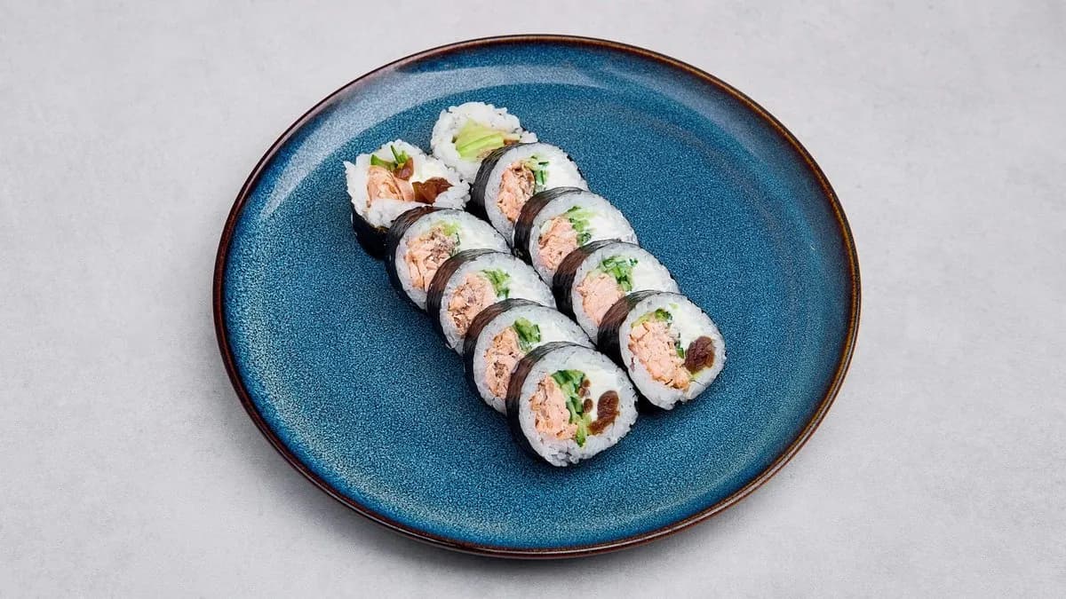 FUTOMAKI SALMON GRILL 10 szt.