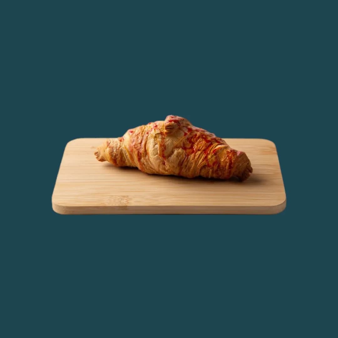 Croissant z malinami