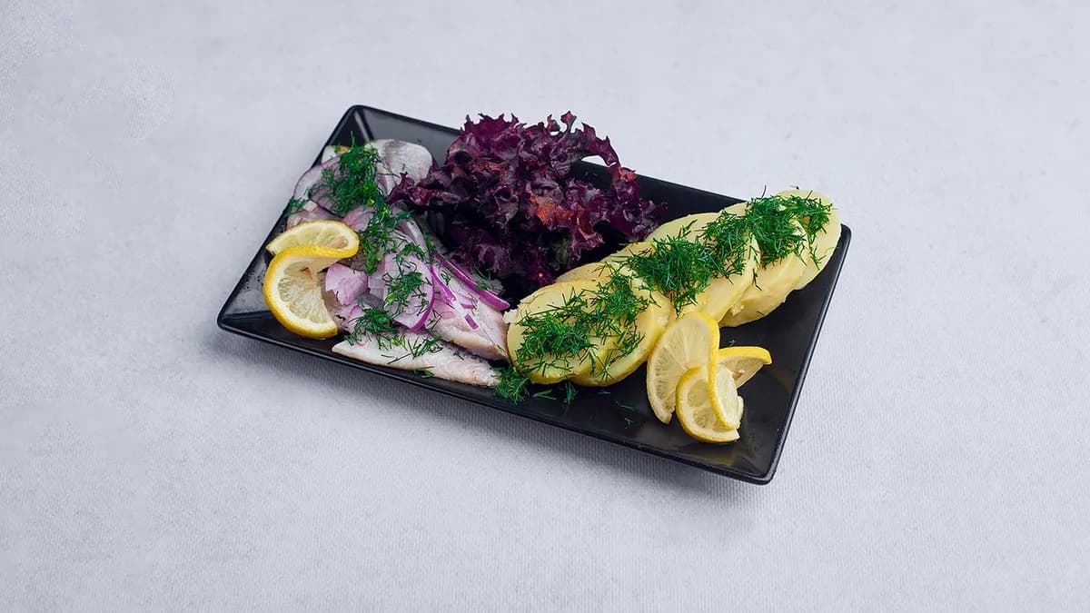 Śledź z ziemniakami