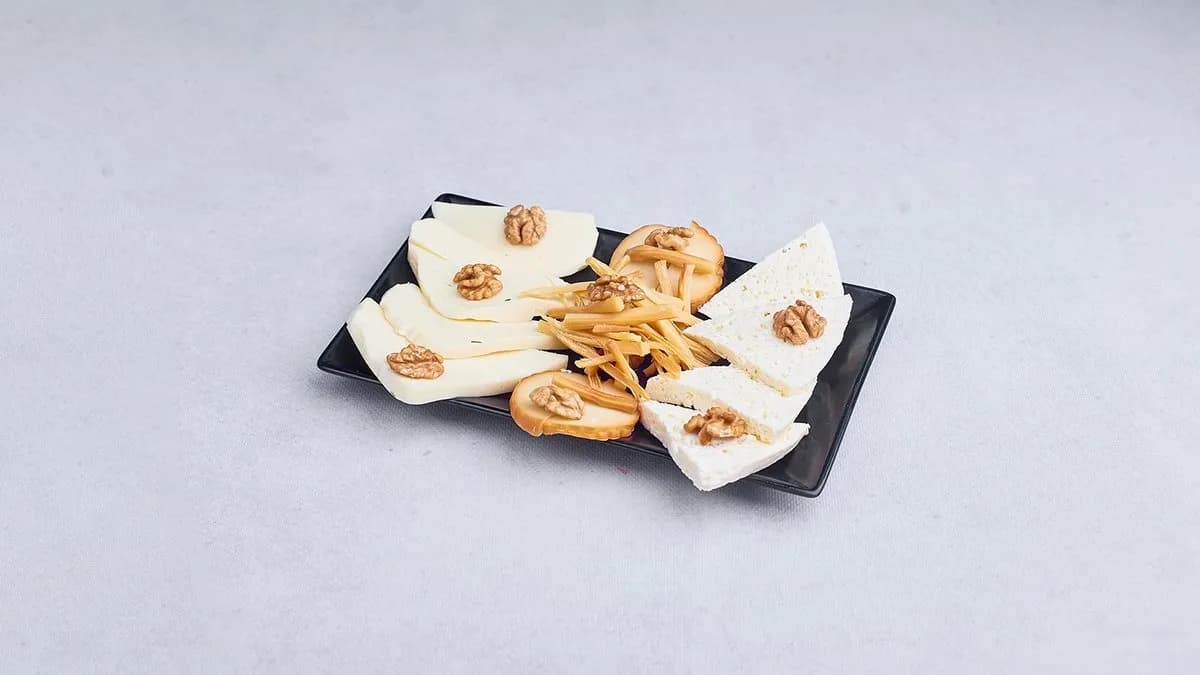 Mieszanka serów gruzińskich