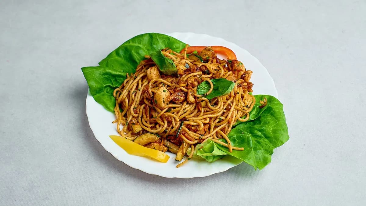 Makaron z kurczakiem