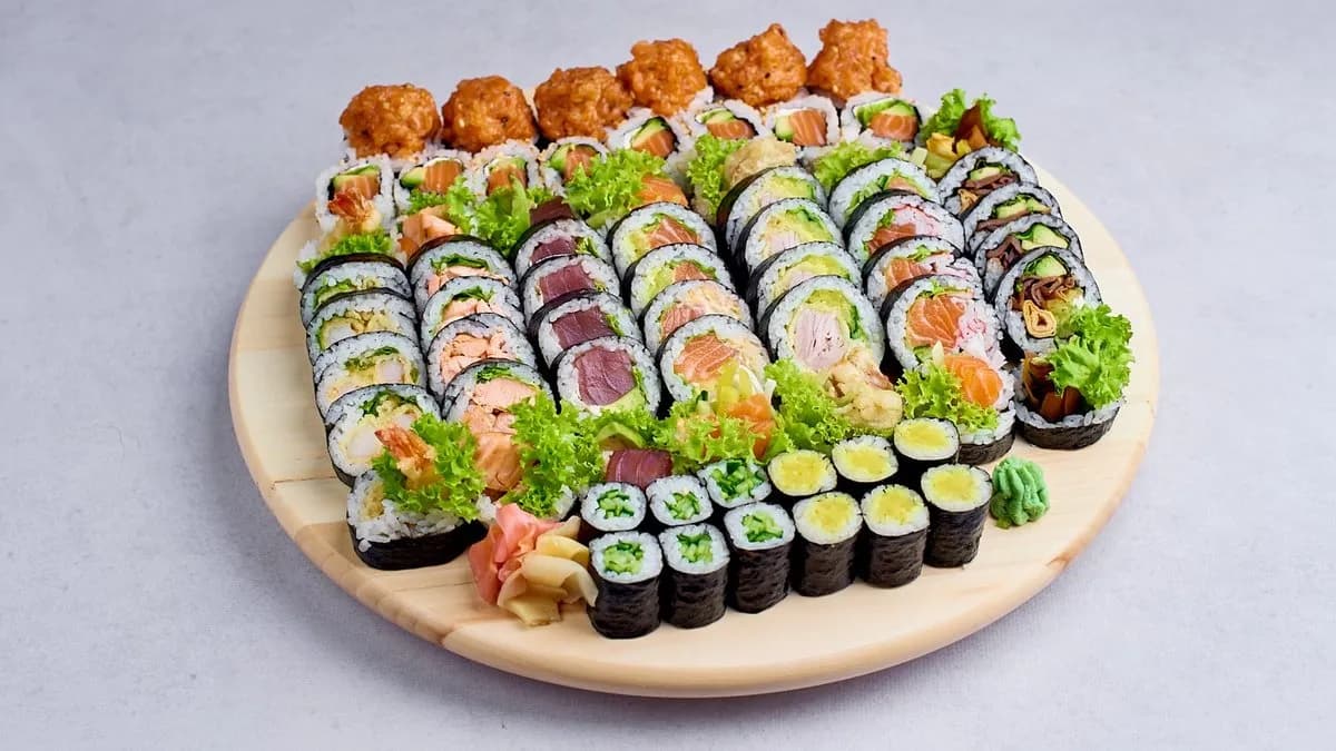 Zestaw hachi 74 szt.