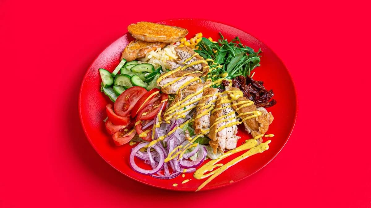 Sałatka z kurczakiem