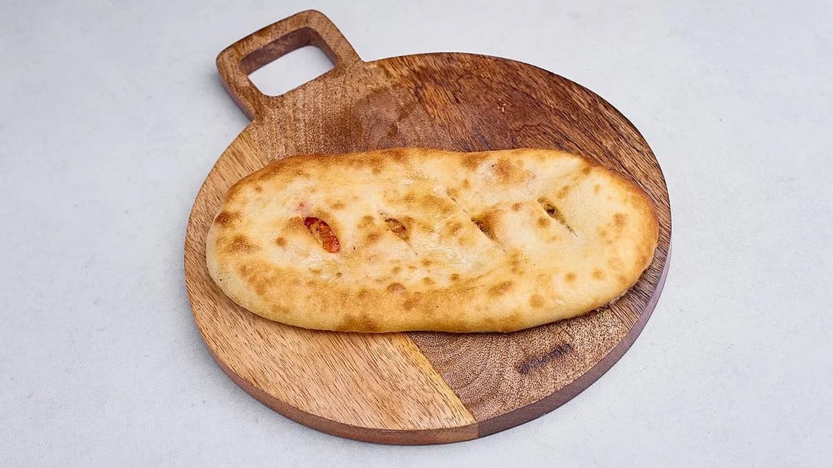 Chaczapuri z kurczakiem i serem