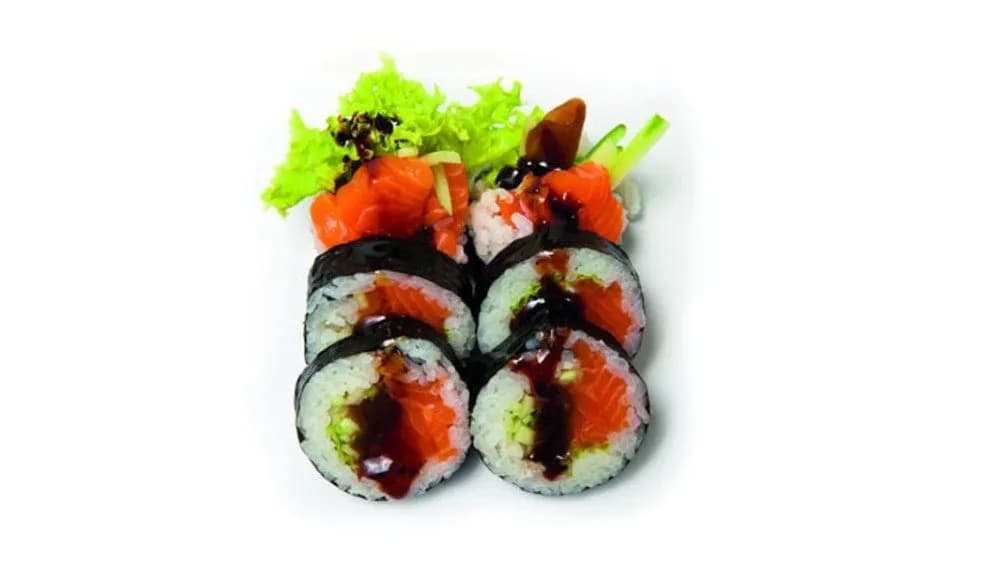 Futomaki z łososiem, tykwą i słodkim sosem