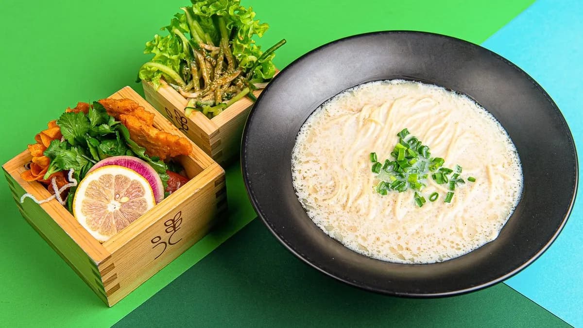 Set Ramen Midori + Sałatka