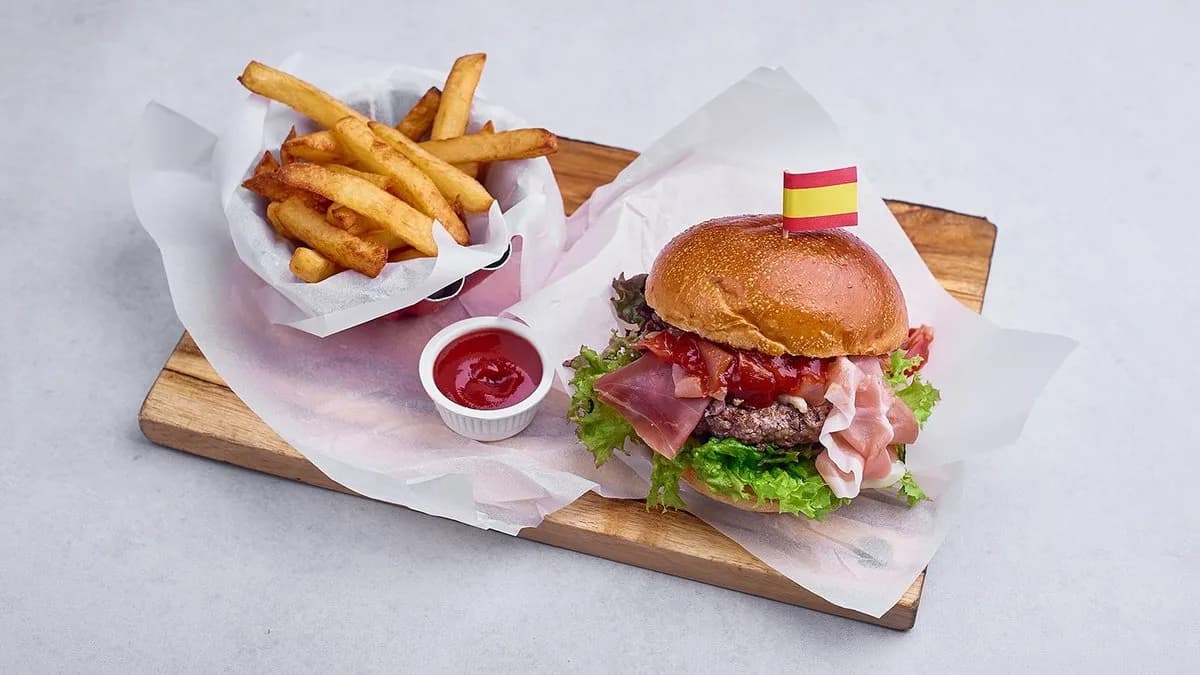 Burger Iberica - z hiszpańską szynką