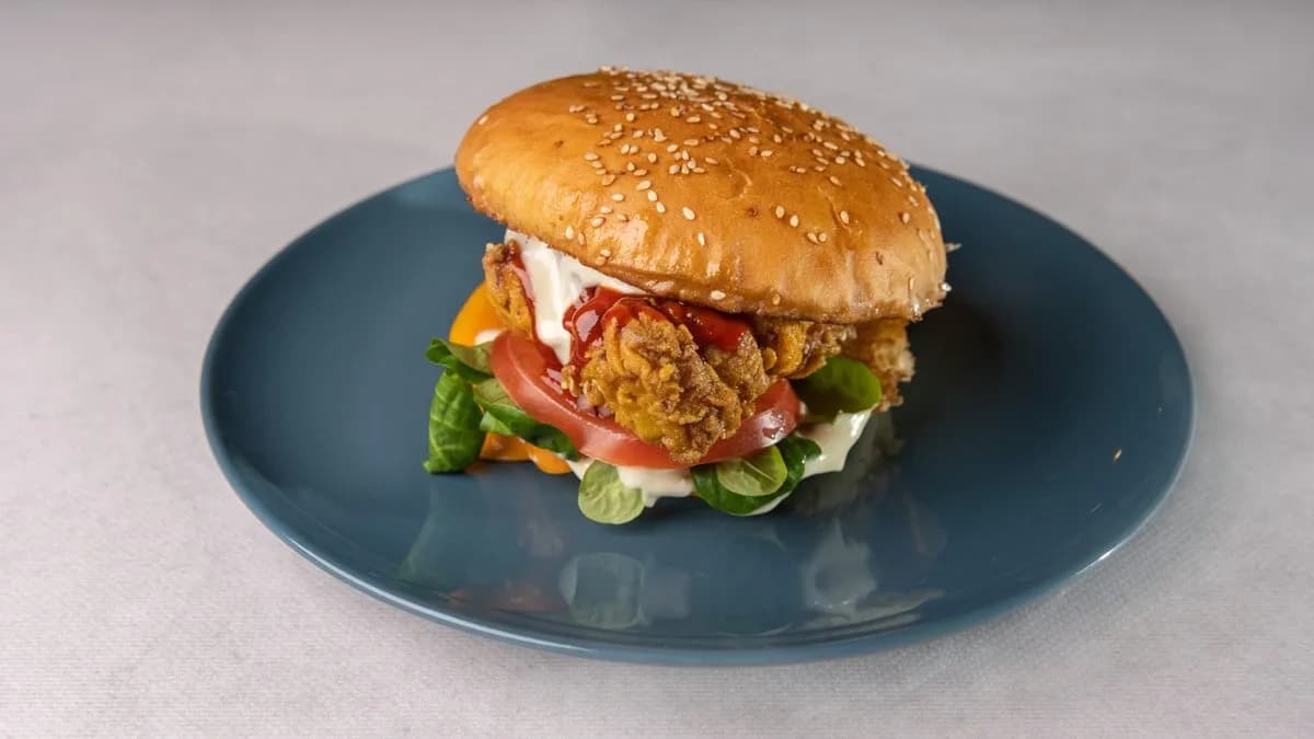 Zestaw z kanapka Tortila i Frytki