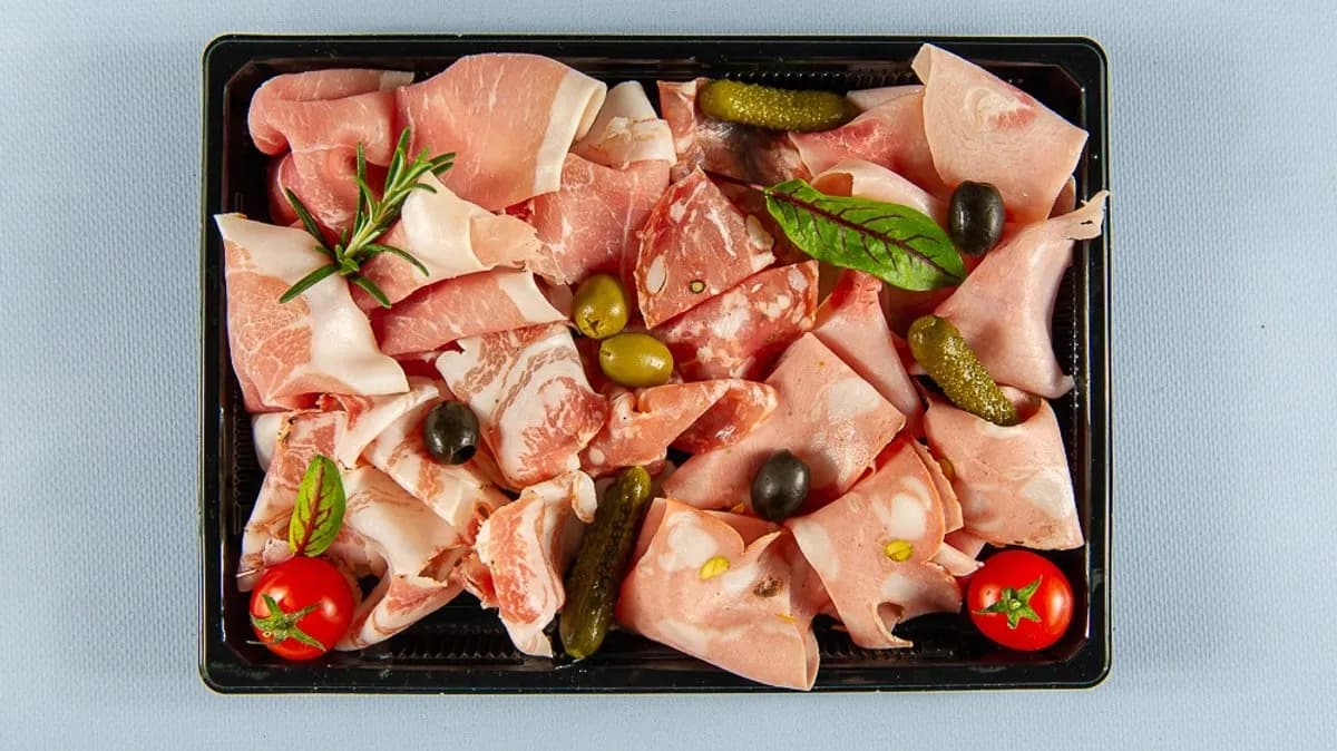 Talerz włoskich wędlin