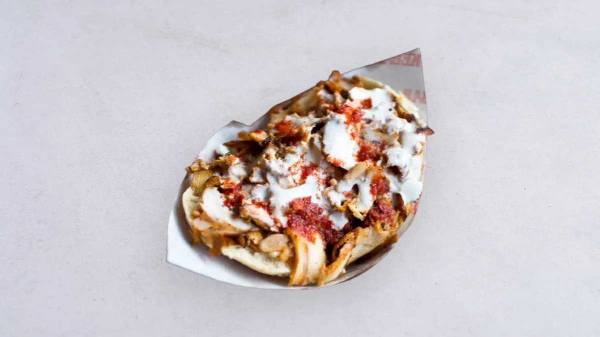 Falafel na grubym cieście