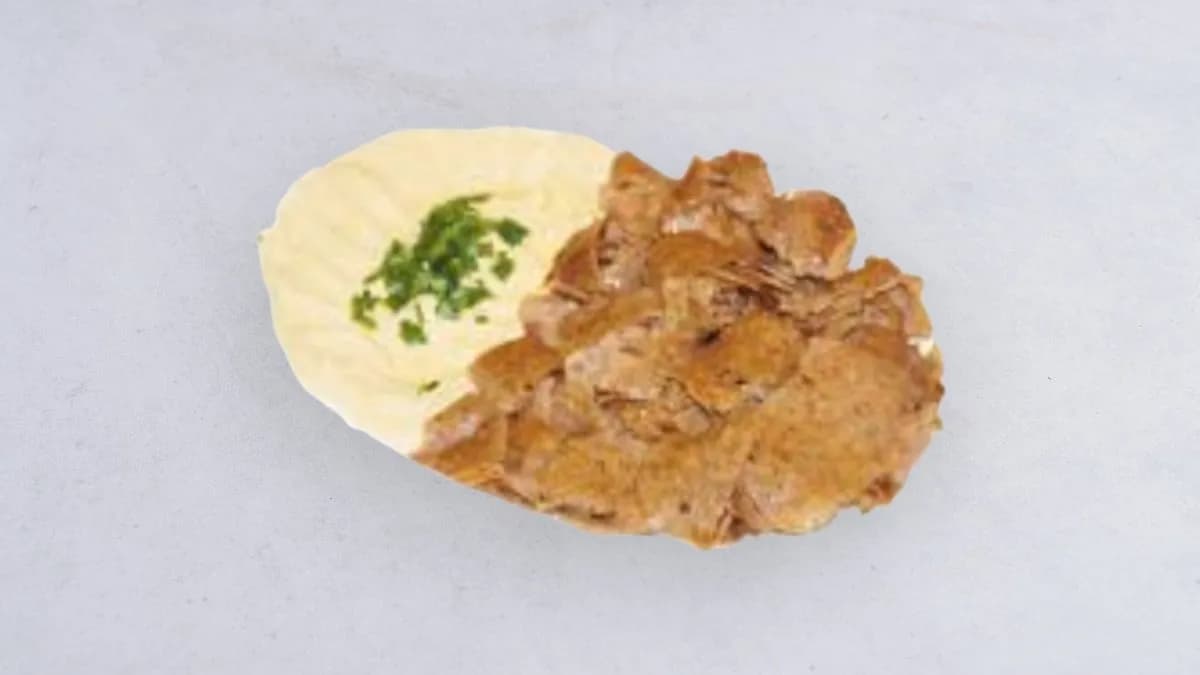 Talerz kebab hummus