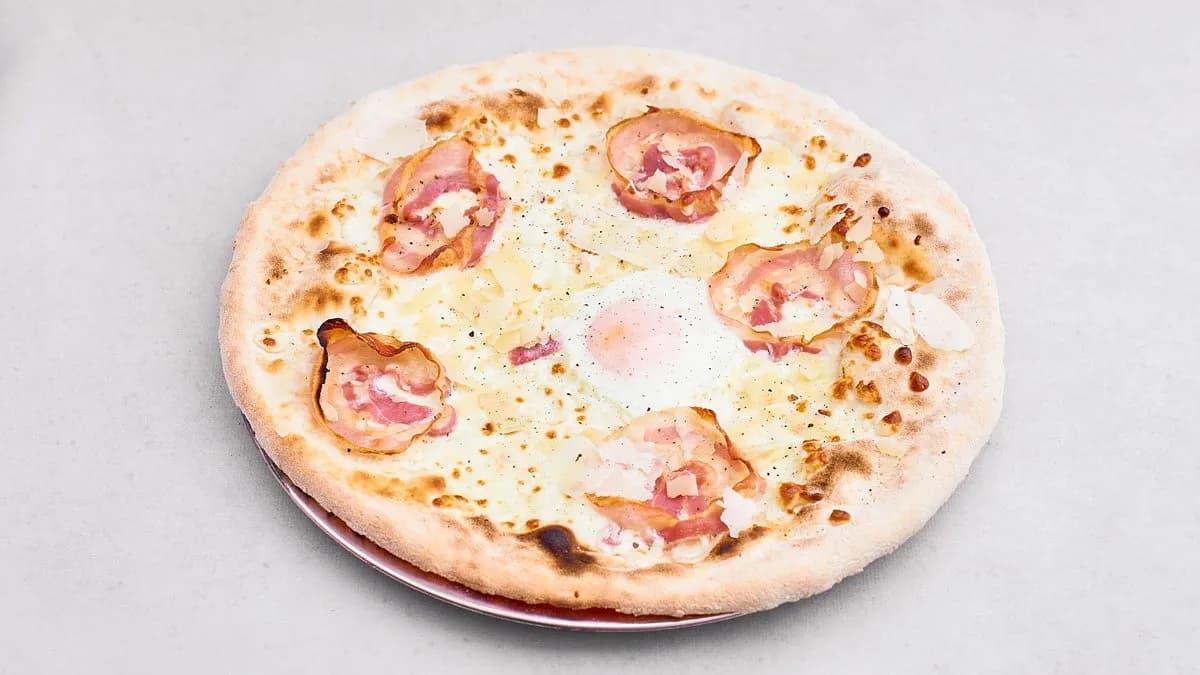 Carbonara (bez sosu pomidorowego)