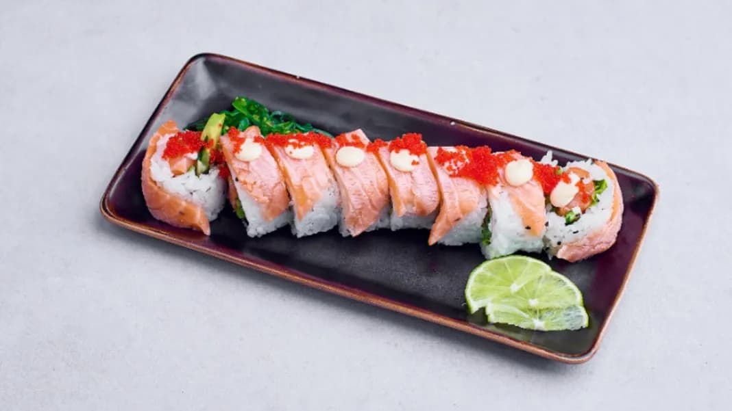 Salmon roll