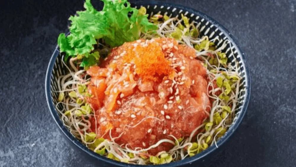 Tatar łosoś (150g)