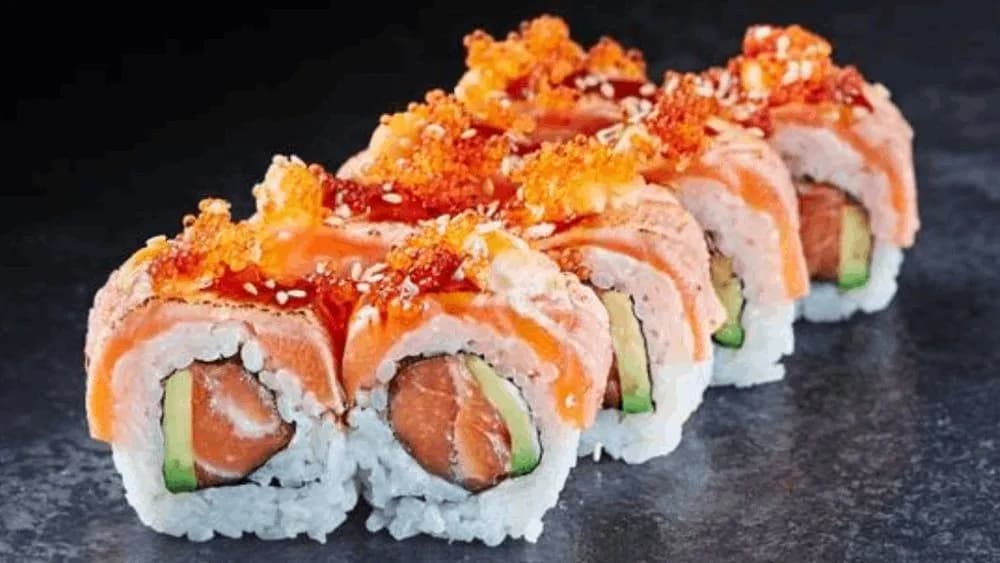Golden California maki Pieczony Łosoś
