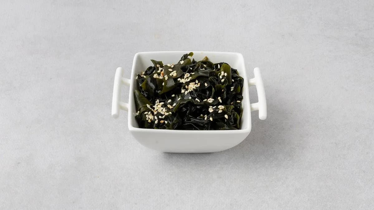Salatka wakame