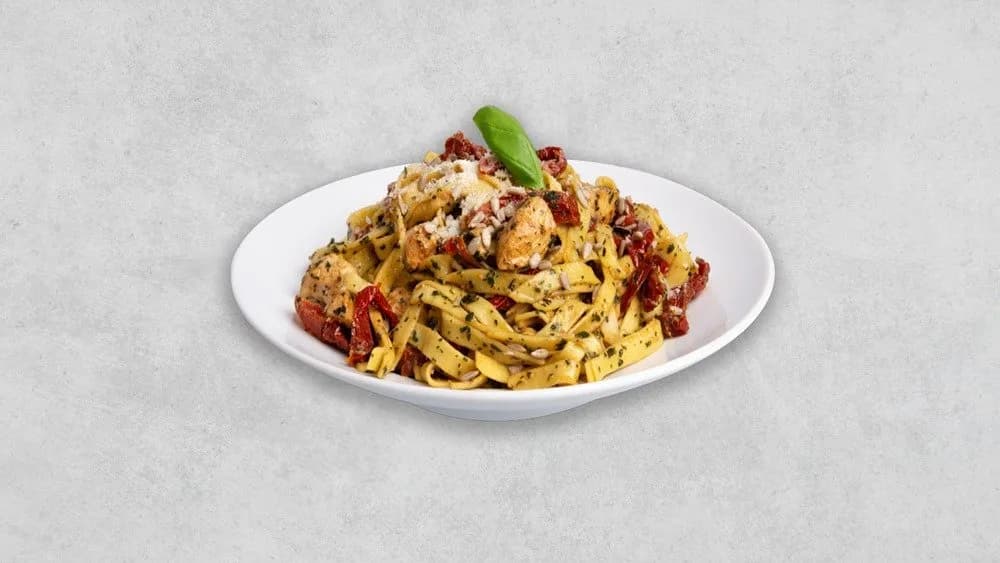 Tagliatelle nero z kurczakiem