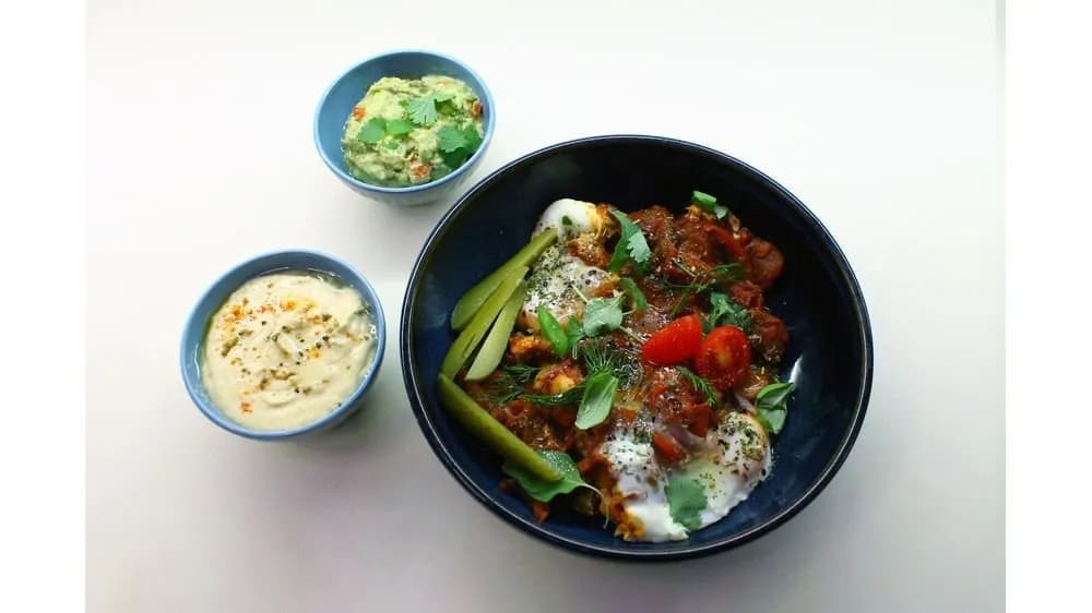 SZAKSZUKA / SHAKSHOUKA