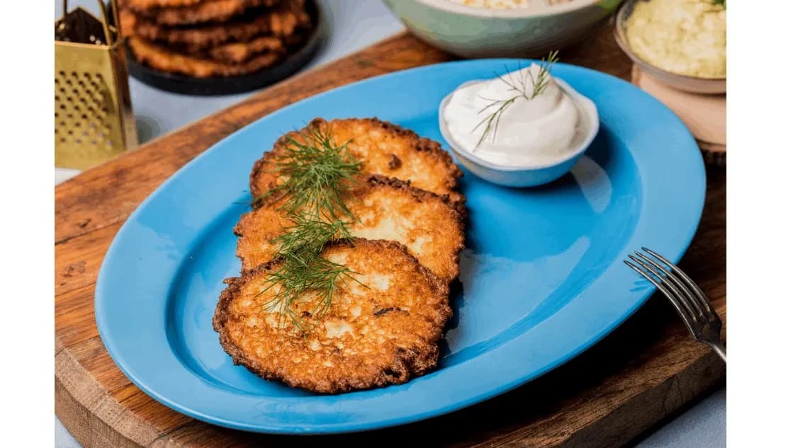 Placki ziemniaczane 5 szt. ze śmietaną