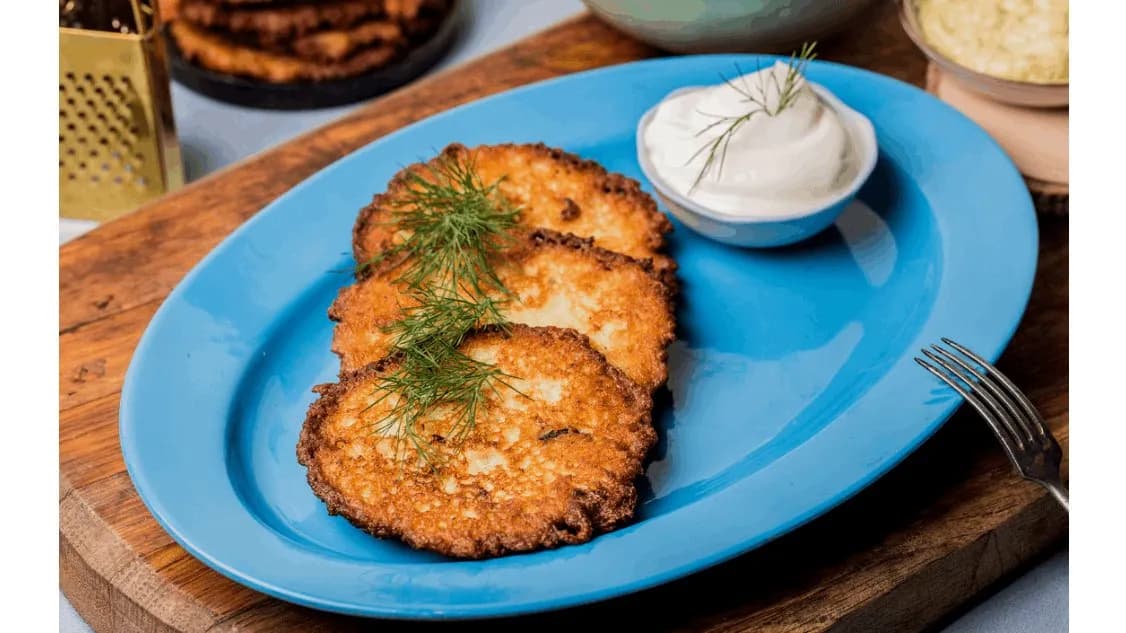 Placki ziemniaczane 4 szt. ze śmietaną + Placki ziemniaczane 4 szt. ze śmietaną