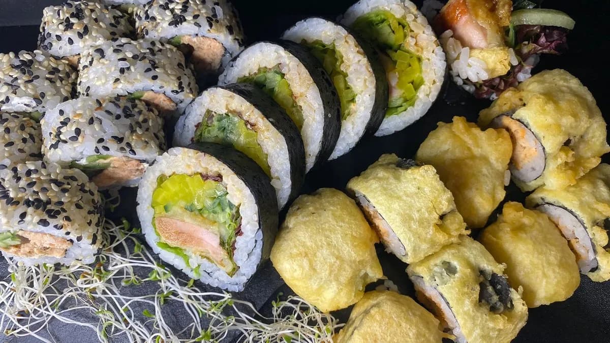 ZESTAW PIECZONY 22 sz