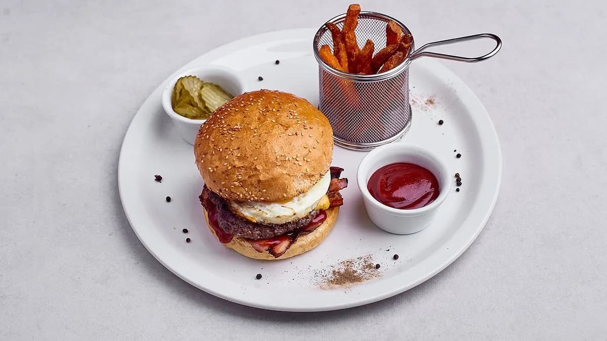 Burger Śniadaniowy