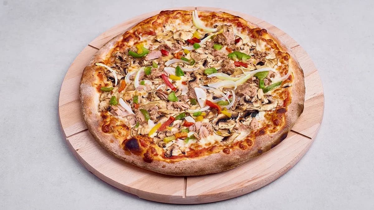 Pizza z tuńczykiem