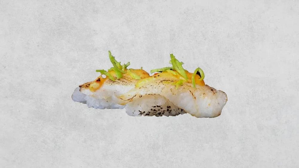Nigiri tataki fusion halibut pikantny 🌶️