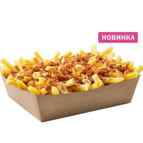 Картофель фри с грибным соусом и луком