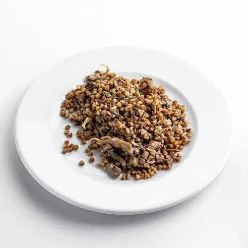 Каша гречневая с грибочками и ароматными травами