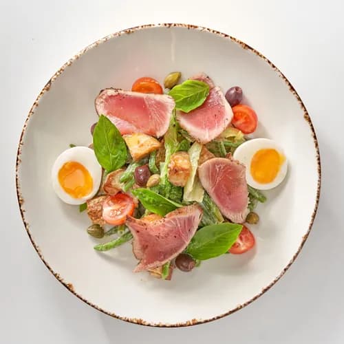 Салат с тунцом Ницца