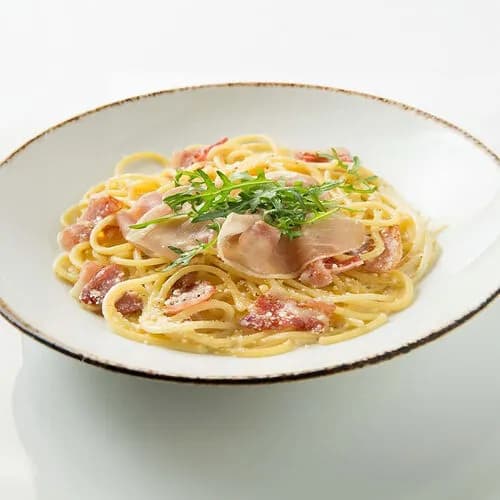 Карбонара с пармской ветчиной
