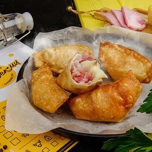 С ветчиной и сыром