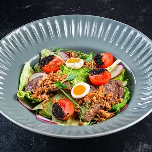 Салат с ростбифом