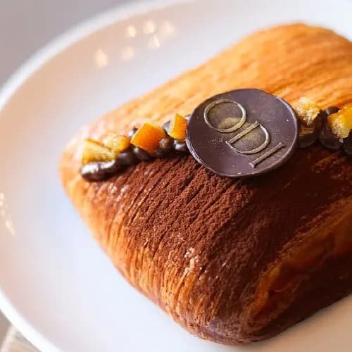 Круассан шоколад-апельсин